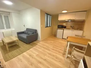 Charmant appartement à Herblay centre, proche gare, 22 min de Paris St Lazare - 埃尔布莱