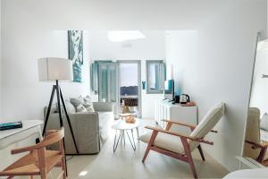 Fisherman's Maisonette with Caldera View room in Ikies Santorini