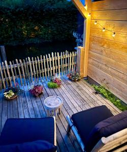 Westeindercabin, rustige locatie maar naast Amsterdam & Schiphol