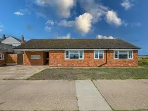 Pass the Keys The Wagtails - Latchingdon and Snoreham