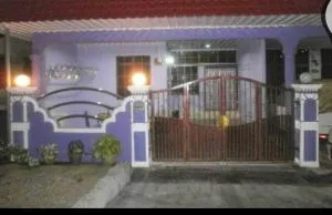 Iman Homestay - 居林