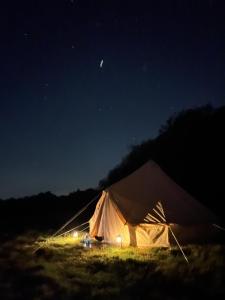 Bell Tent 4m and 7m Fossewold Cotswold Camping