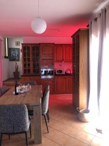 Entire flat, Apartment in paphos