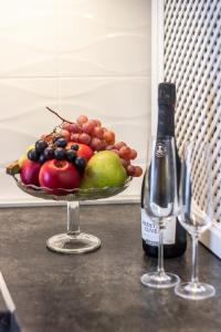 Elegant Apartment in historical centre & Free Locked PARKING