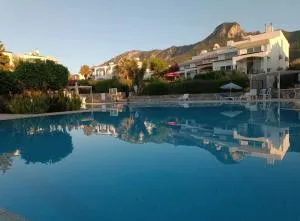 Peaceful 2 bed apartment with beautiful views - Klepini