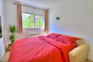 Charmant Studio rénové à Antibes, plage à 10 min à pied