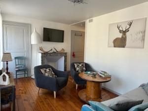Appartements BEL APPARTEMENT LUCHON CENTRE WIFI - CLIMATISATION 6 COUCHAGES : Appartement 2 Chambres