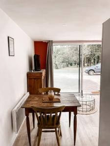 Appartements Studio 10 min des plages : photos des chambres