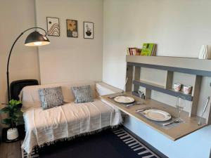 Modern Condo Near Icon Siam & BTS Krung Thonburi