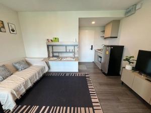 Modern Condo Near Icon Siam & BTS Krung Thonburi