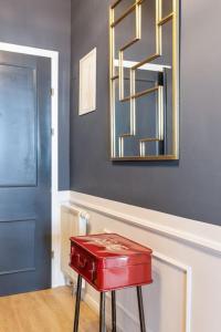 Anthrazit Oasis near Center Shoppingstreet 3 room