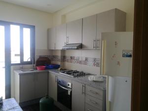 Appartement meublé sur la route de la plage mehdia