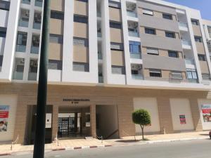 Appartement meublé sur la route de la plage mehdia