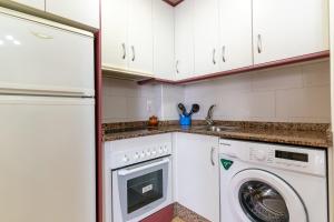 rentafive - Playa Levante - Reformado - Ascensor