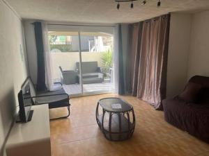 Location studio proche de la mer - Martigues