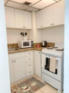 1402- Oceanfront 1BR & 1 Bath Retreat with Stunning Views