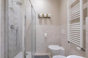 Bologna House Due Torri Apartment img11