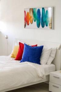 1405- South Beach 1BR & 1BA- Stunning Ocean View Oasis