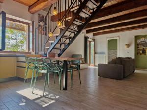 Home Sweet Olivia by TraMonti Apartments