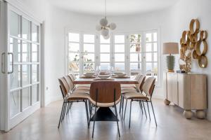 Villa Las Palmitas - Sea Views - Private Pool - Hot Tub - Table Tennis