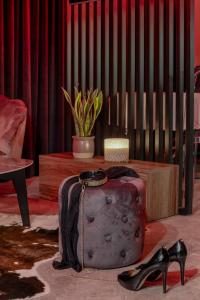 Secret BDSM - Stylowy i klimatyczny apartament dla dorosłych, NEW - Fotel GYNO, klimatyzacja, parking podziemny