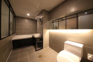 The Last Hotel Nampo