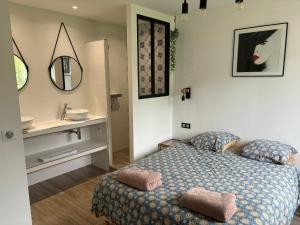 Maisons de vacances La Petite Lucienne : photos des chambres
