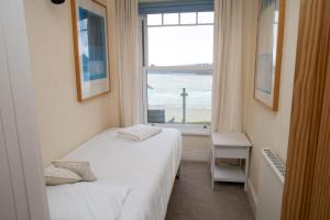 No. 1 Cliffside New Quay