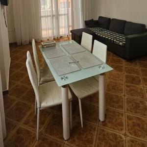 City centre apartment by Vlora office