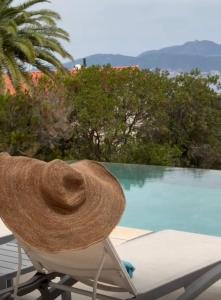 Villas VILLA NAPOLEON vue mer et piscine : photos des chambres