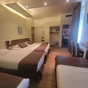 Hotels KYRIAD ORANGE Centre Ville - HOTEL & RESTAURANT & BAR - La Galerie d'Art des Princes - Provence Alpes Cote d'Azur - France - Proche A7-A9 - exit21- Chateauneuf-du-Pape Avignon Bollene Nimes - 24h-24h : photos des chambres