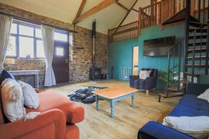 Kiri - Charming Cottage Perfect for Large Groups & Family