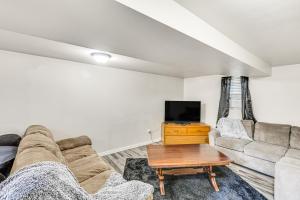 Cozy Sturgis Retreat - Walk to Main St and Saloons!