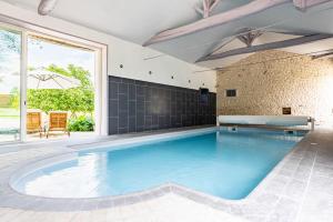 Maisons de vacances Le Maine au Cerf : Maison 5 Chambres