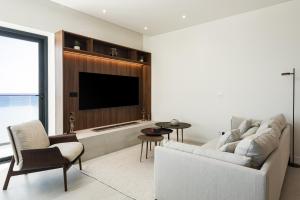 Terracos de Quarteira -Luxury Duplex Penthouse 3BR Best View, 50m from Beach