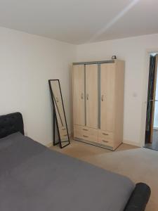 Cozy London Apartment great for Professionals