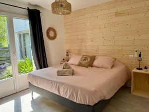 Villas La villa des Epicuriens - Ares - Bassin d-Arcachon : photos des chambres