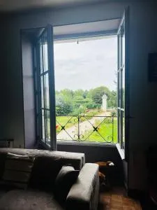 Château de la Thibaudière - Chambre du roi - Allonnes