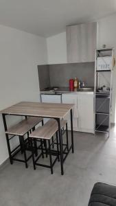 Appartements Appart cosy proche gare RER E entre Paris-Disney : photos des chambres
