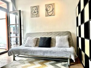 Historical City Center apartment