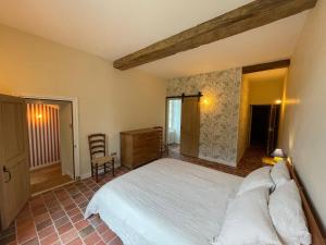 Le Prieuré Saint Pierre, gîtes et chambres dhôtes dans un parc classé