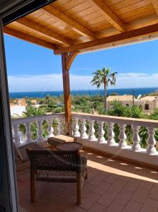 Seaview-Villa im Bohostyle mit Pool - Casa da Primavera