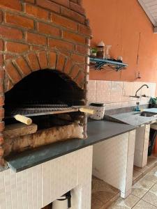 Casa espaçosa 6 min da praia