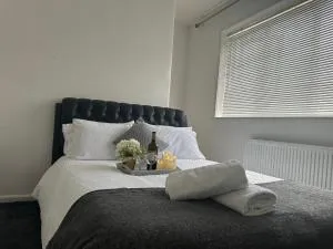 Experience London with Easy - 布罗姆利