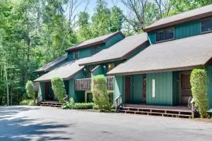 M and M Mountain Retreat in North Conway! - Intervale