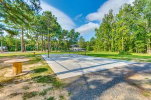 Higden Studio Cottage Less Than 1 Mi to Greers Ferry Lake