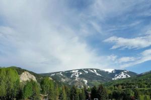 Hyatt FalconPoint 2BD