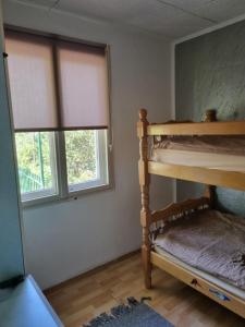 Vikendica Sara,Devojacki bunar