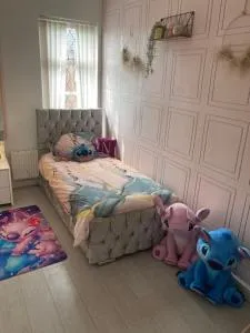 Comfy 3 Bed home in Walsall Perfect for a Getaway - Wednesbury