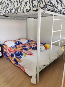 B&B / Chambres d'hotes Locatif gare Lille Europe Souvenir : photos des chambres